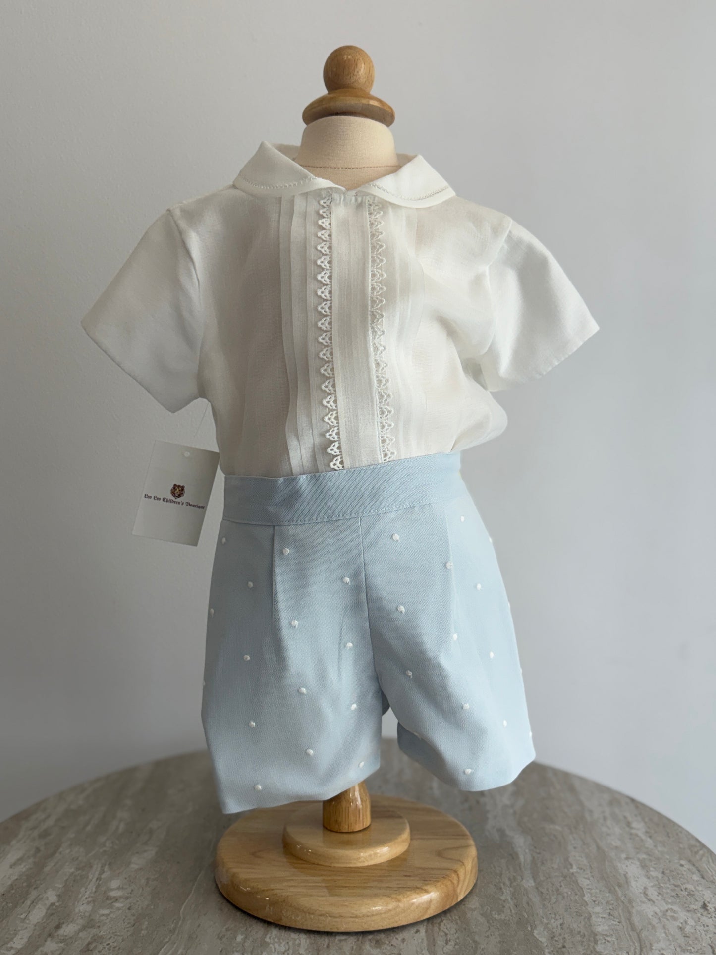 Roman Shorts Outfit